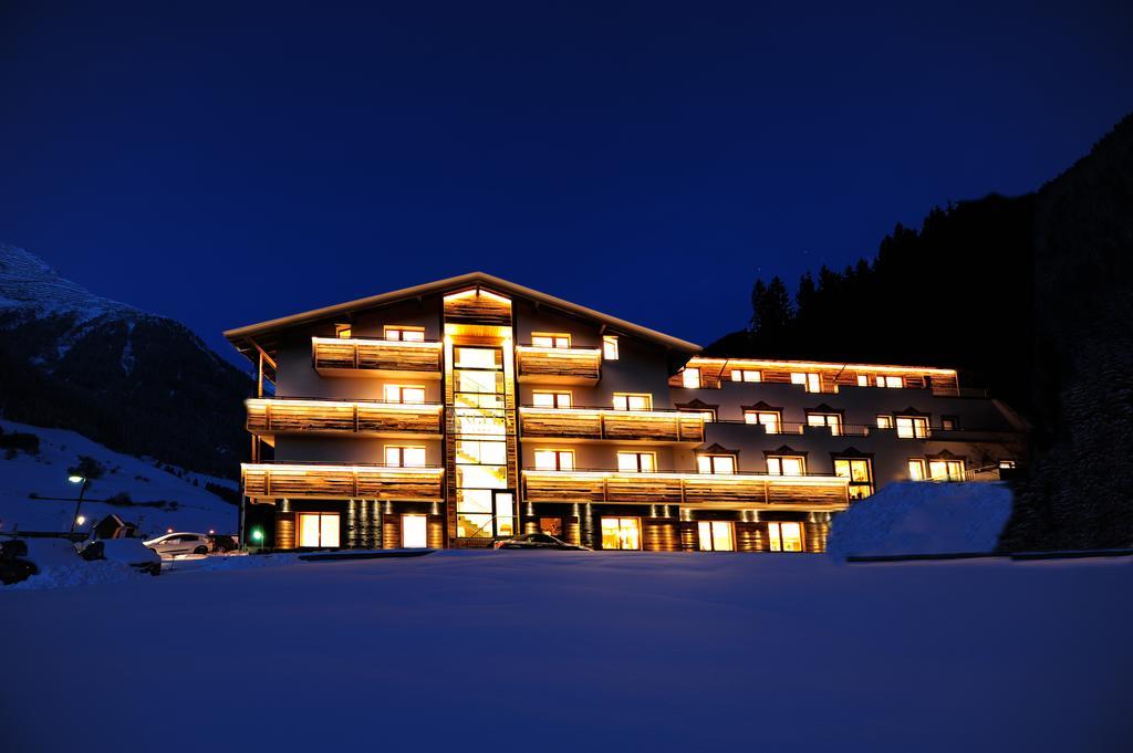 Hotel Garni Angela Ischgl Exterior foto